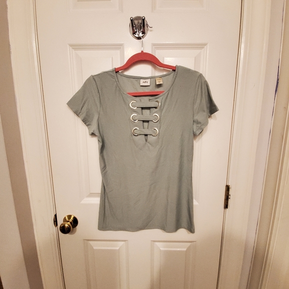 Buckle Tops - Daytrip light green strap front detail top